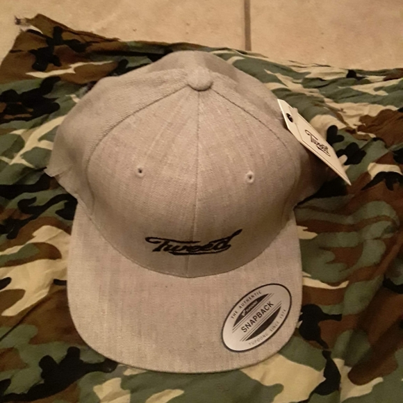 3 Brand New The Classics Yupong/ Tweed  Unisex  Snapback Hats - Picture 6 of 16